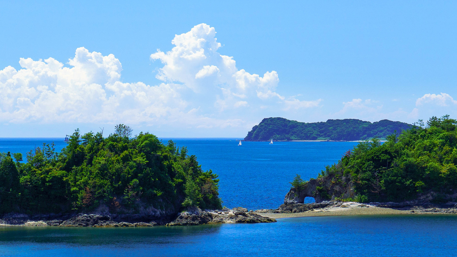 山口県下松市 笠戸島の海岸